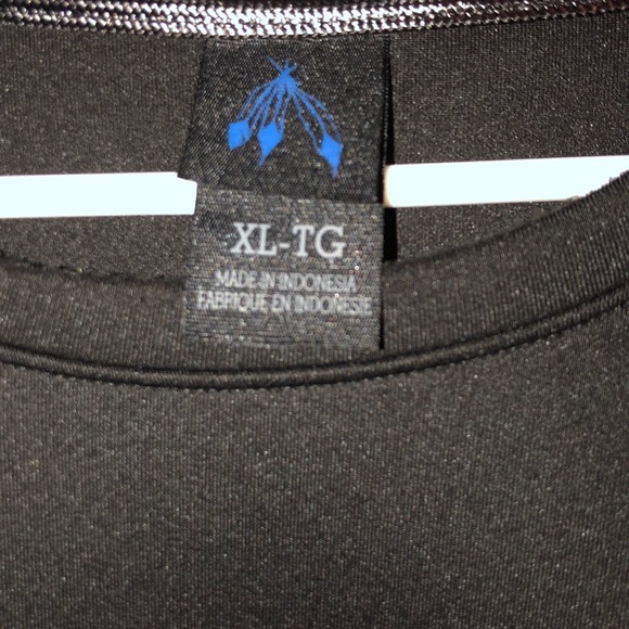 Shirt - Picture 2 of 3